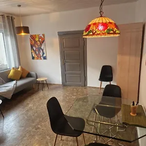 Wunderlich Gelb Apartment Münchberg