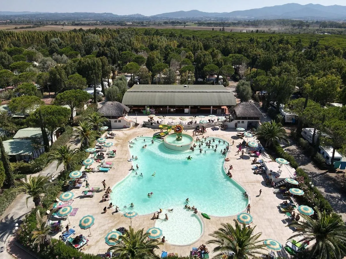 *** Kemping Camping Village Free Time Marina Di Bibbona Olaszország
